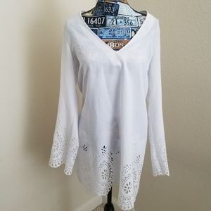 Kenneth Cole Reaction Women's Laser Cut Top L